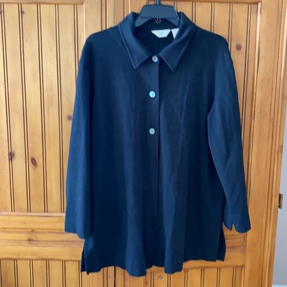 J Jill top - Picture 1 of 7